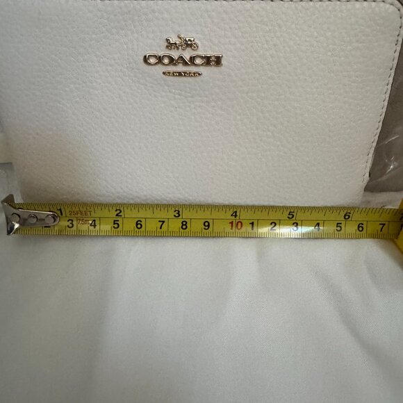 COACH Double Zip Chalk Leather Wristlet NWT - Picture 6 of 7